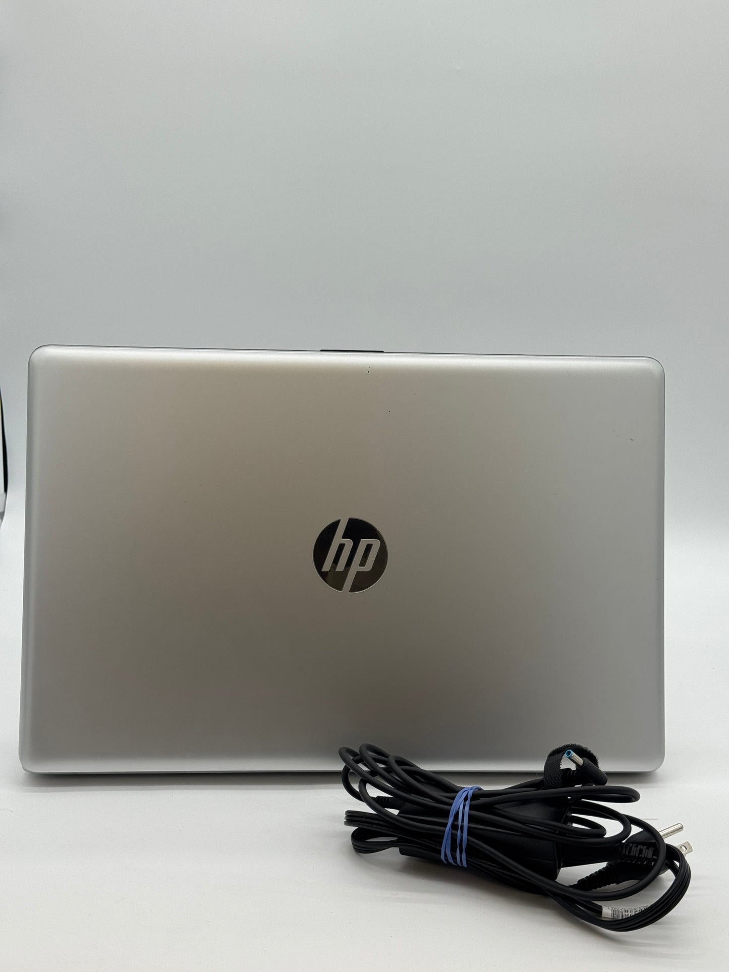 HP 17-by4025nr 17.3" Laptop - Intel Core i3-1115G4, 4GB RAM, 256GB SSD, Used - A, Gray