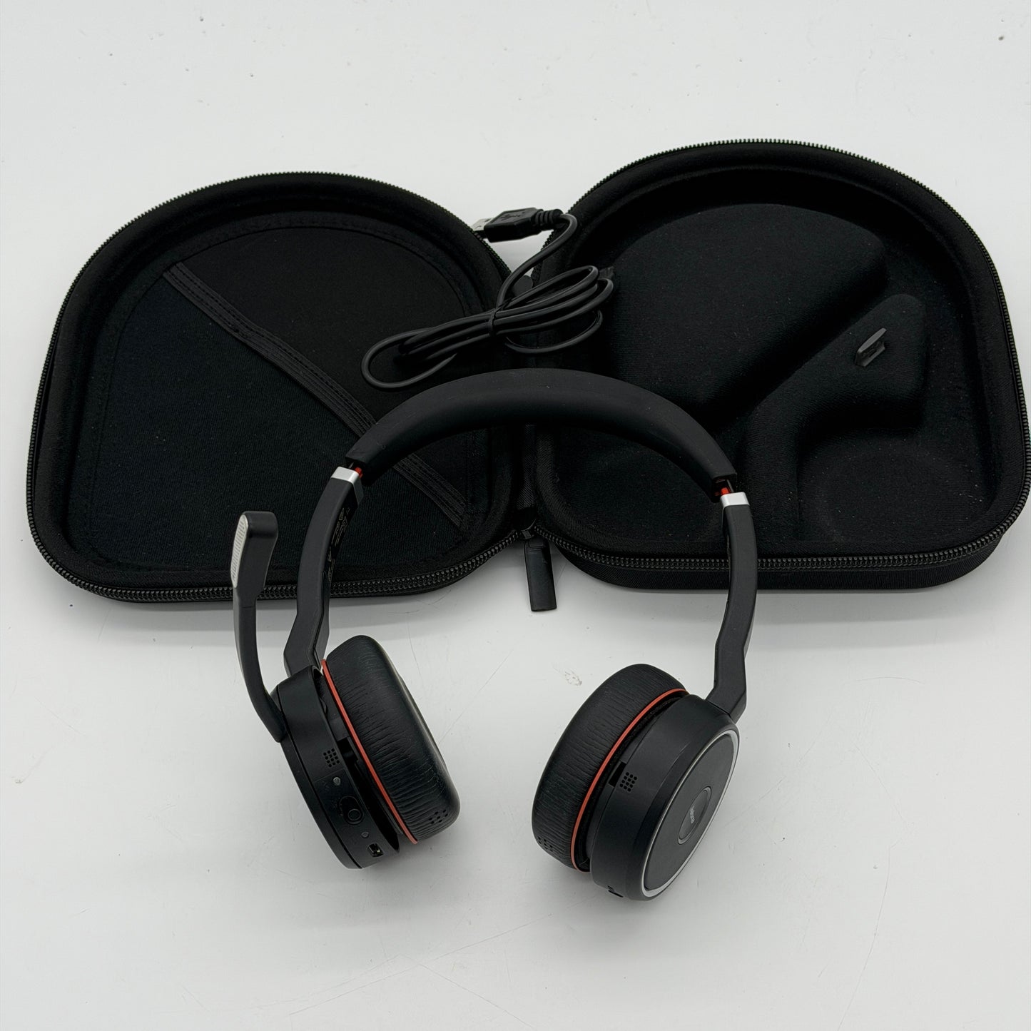 Jabra Evolve 75 Wireless Bluetooth Headset - USB Dongle - Charging Cable HSC040W