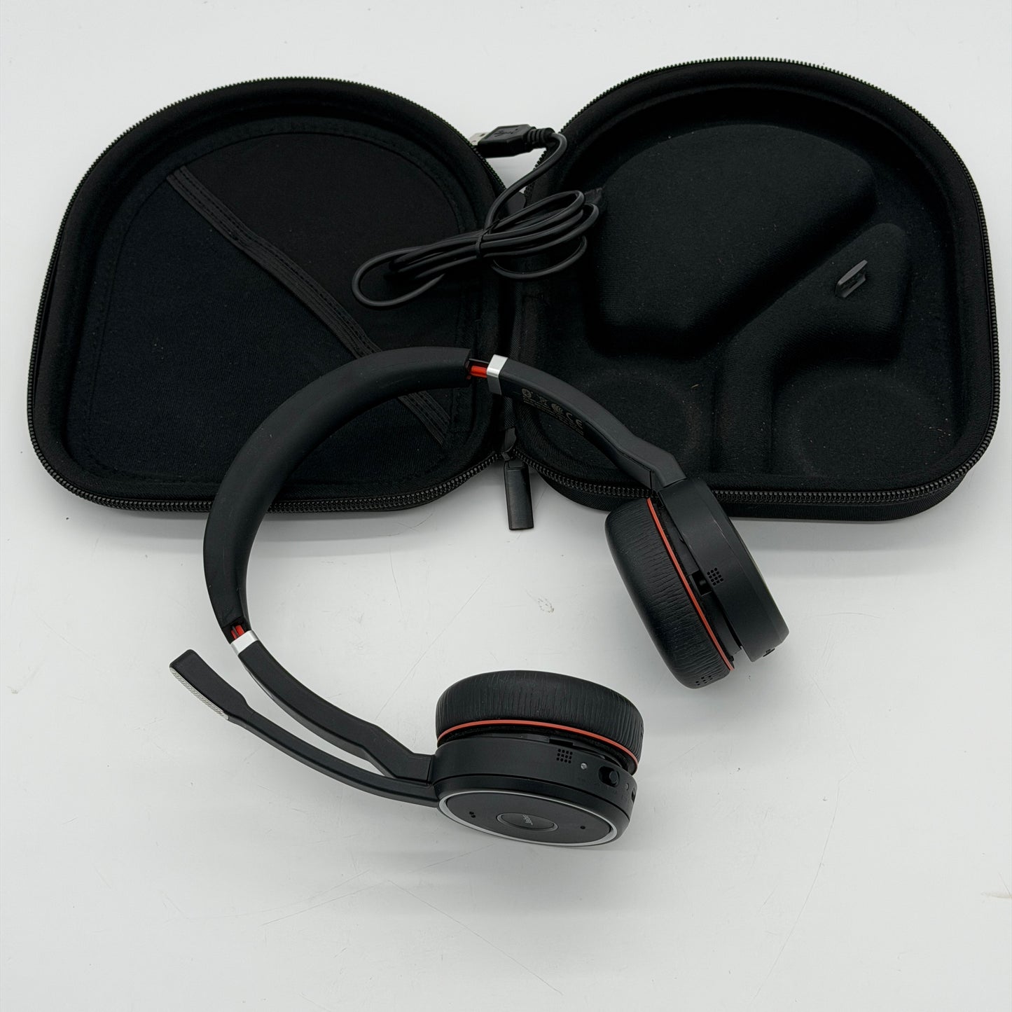 Jabra Evolve 75 Wireless Bluetooth Headset - USB Dongle - Charging Cable HSC040W