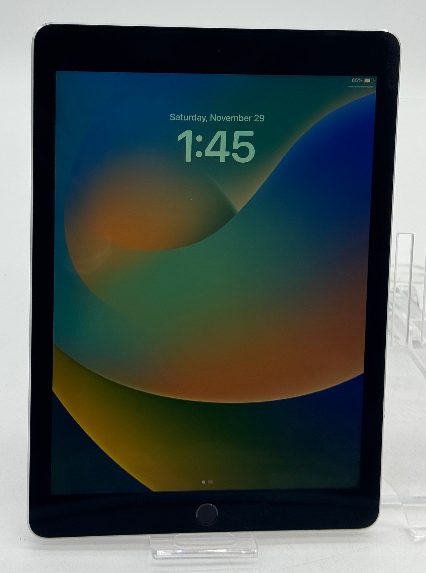 Apple iPad Pro 9.7" A1673 32GB Gray Unlocked