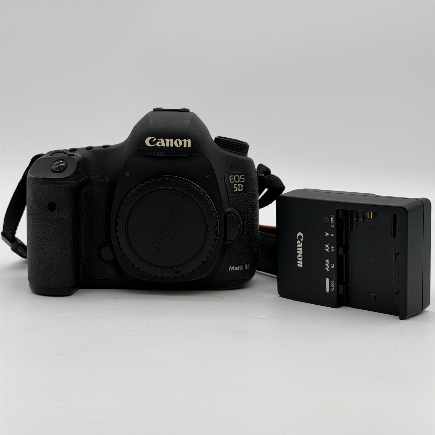 Canon EOS 5D Mark III Digital SLR Camera - Black (Body Only+1 battery and wall charger)