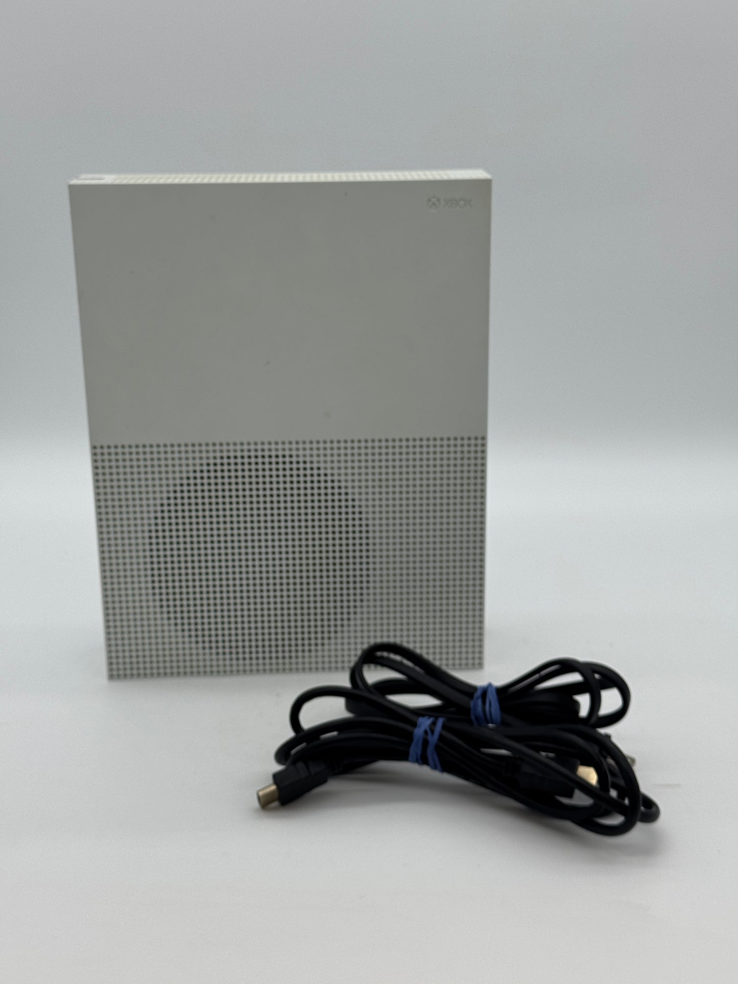 Microsoft Xbox One S (1681) 2016 - 1TB Console Gaming System - White - Used