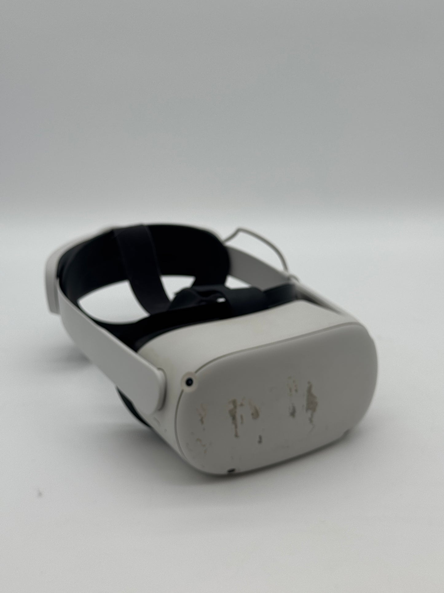 Meta Quest 2 VR Headset 128GB with Controllers – Virtual Reality Gaming System