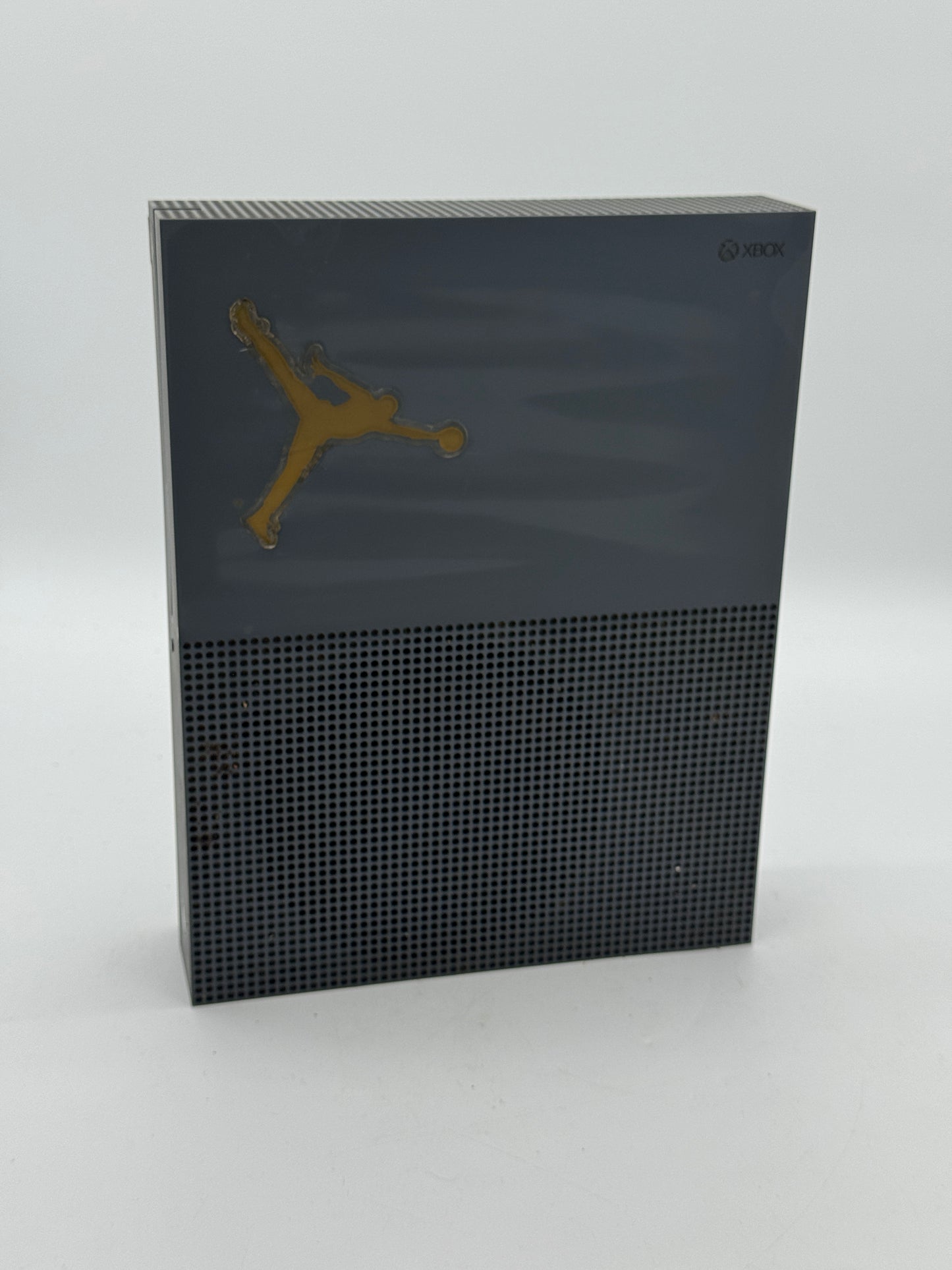 Microsoft Xbox One S (1681) 2016 Gray Console - Used
