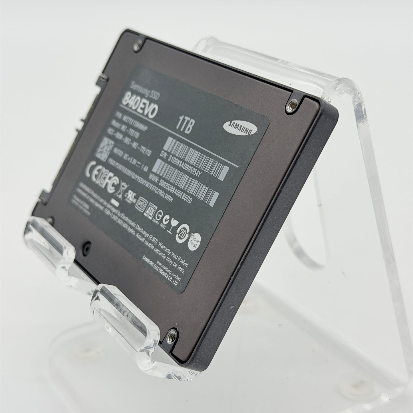 Samsung SSD 840 EVO 1TB Solid State Drive 2.5" SATAIII MZ-7TE1T0 MZ-7TE1T0HMHP