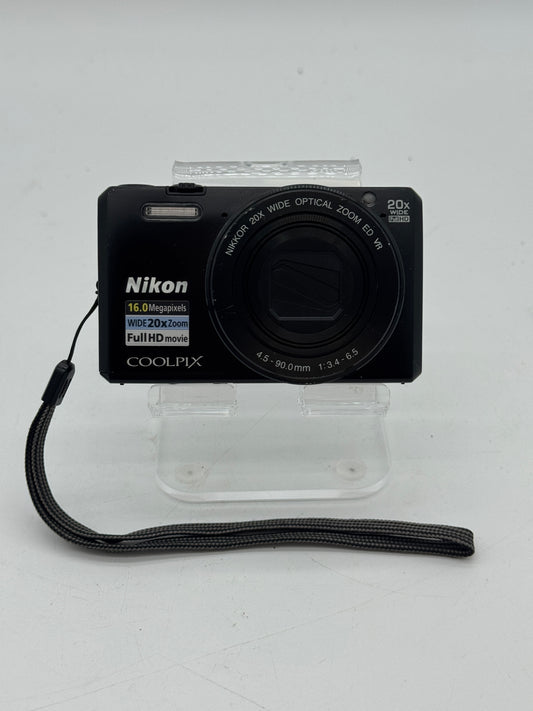 Nikon Coolpix S7000 Digital Camera - Black