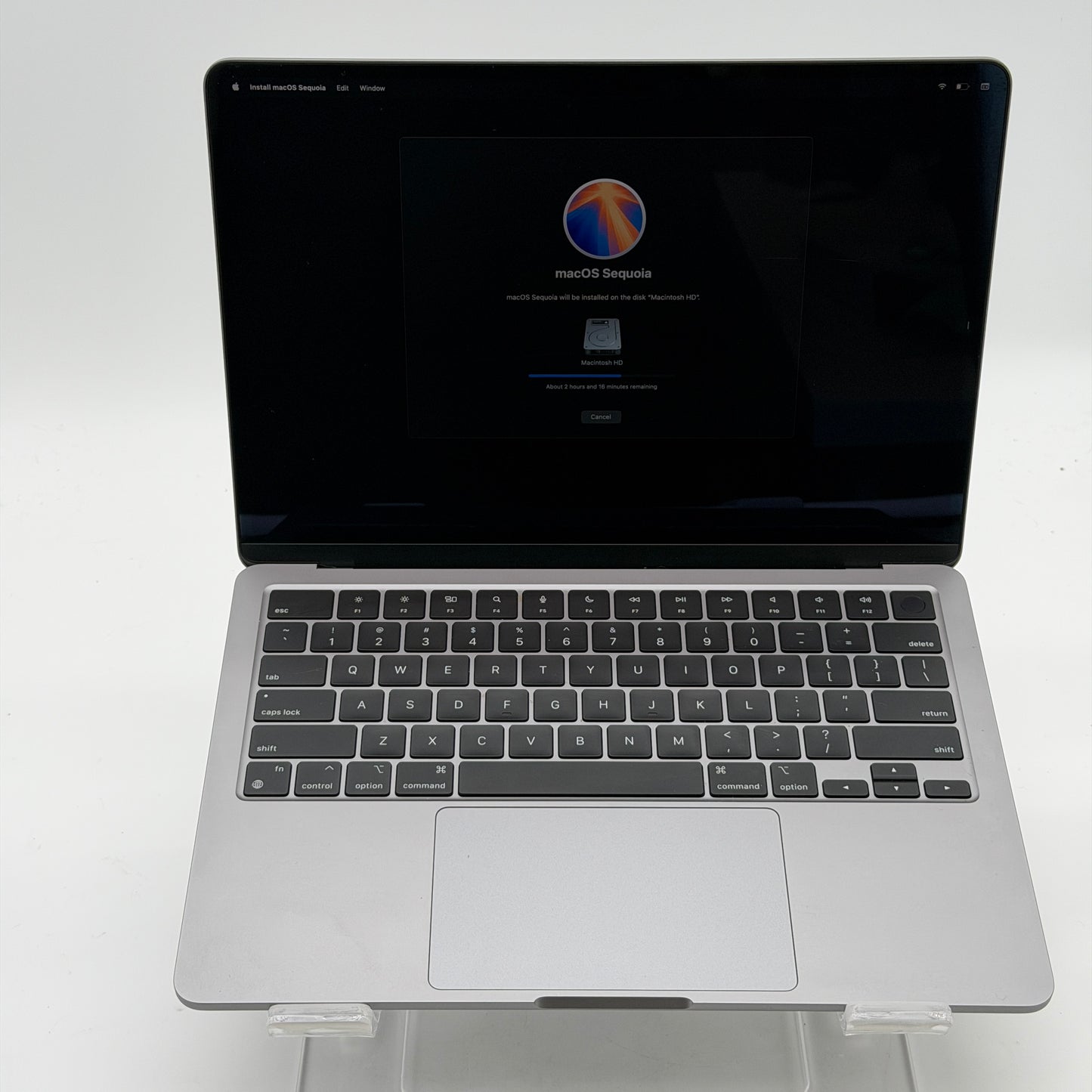 2023 Apple MacBook Air 13" M3 8C GPU 4.0GHz 24GB RAM 512GB SSD MC8M4LL/A