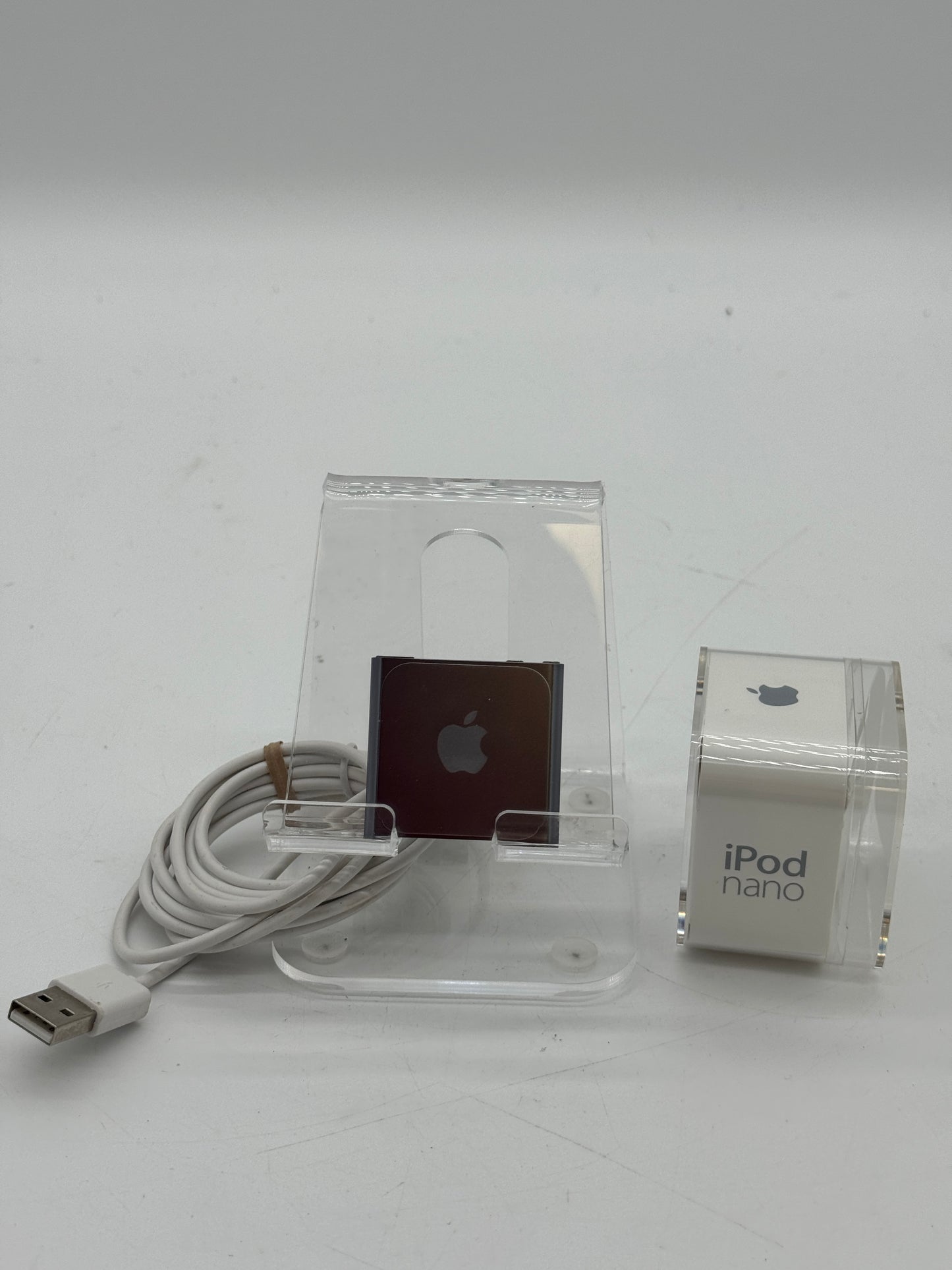 Apple iPod Nano 6th Gen A1366 (2010) - 8GB - Space Gray