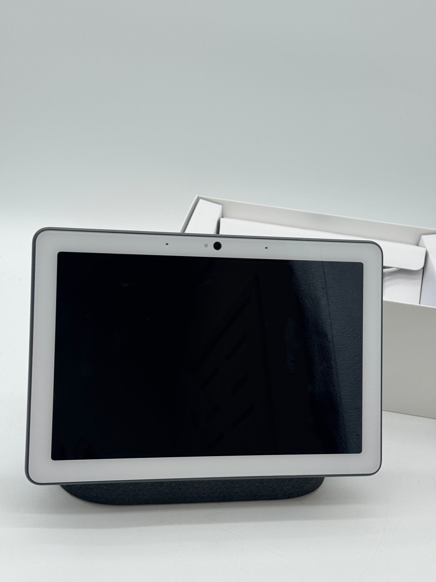 Google Nest Hub Max 10" Smart Display with Google Assistant Charcoal GA00639