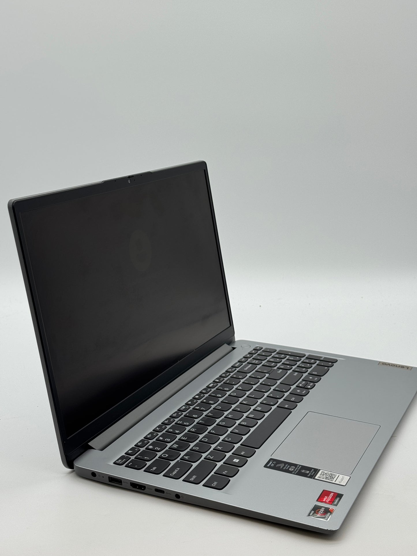 Lenovo Ideapad 1 15ALC7 | AMD Ryzen 7 5700U | 512GB | 16GB | Gray