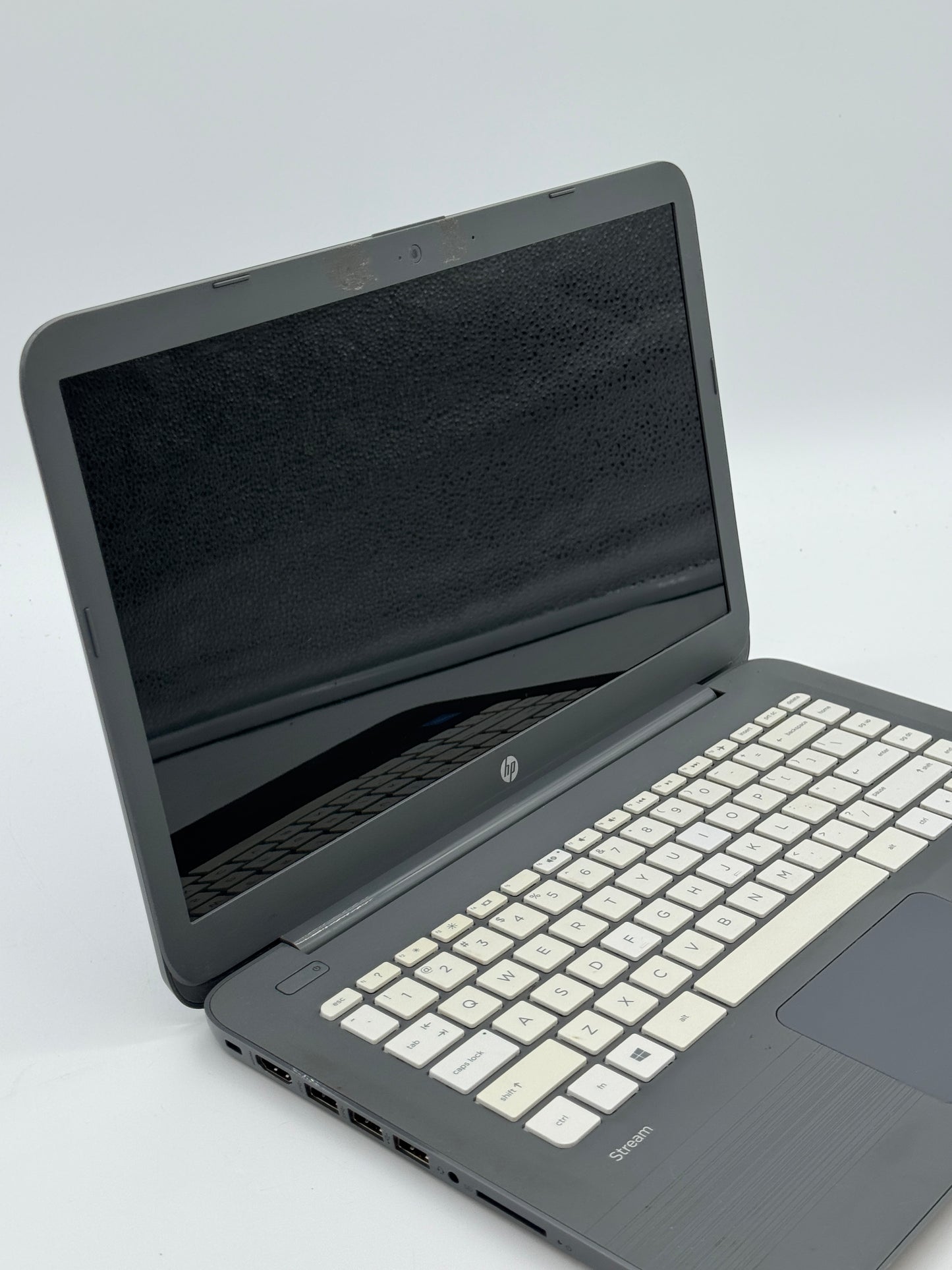 HP Stream 14” Laptop — Celeron, 4GB RAM, 32GB eMMC, Good Condition - Charger Included