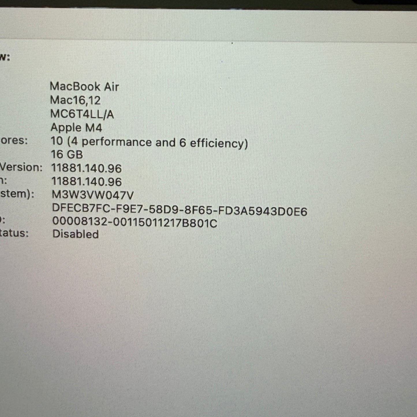 2025 Apple MacBook Air 13.6" M4 10 Core 4.5GHz 16GB RAM 256GB SSD A3240