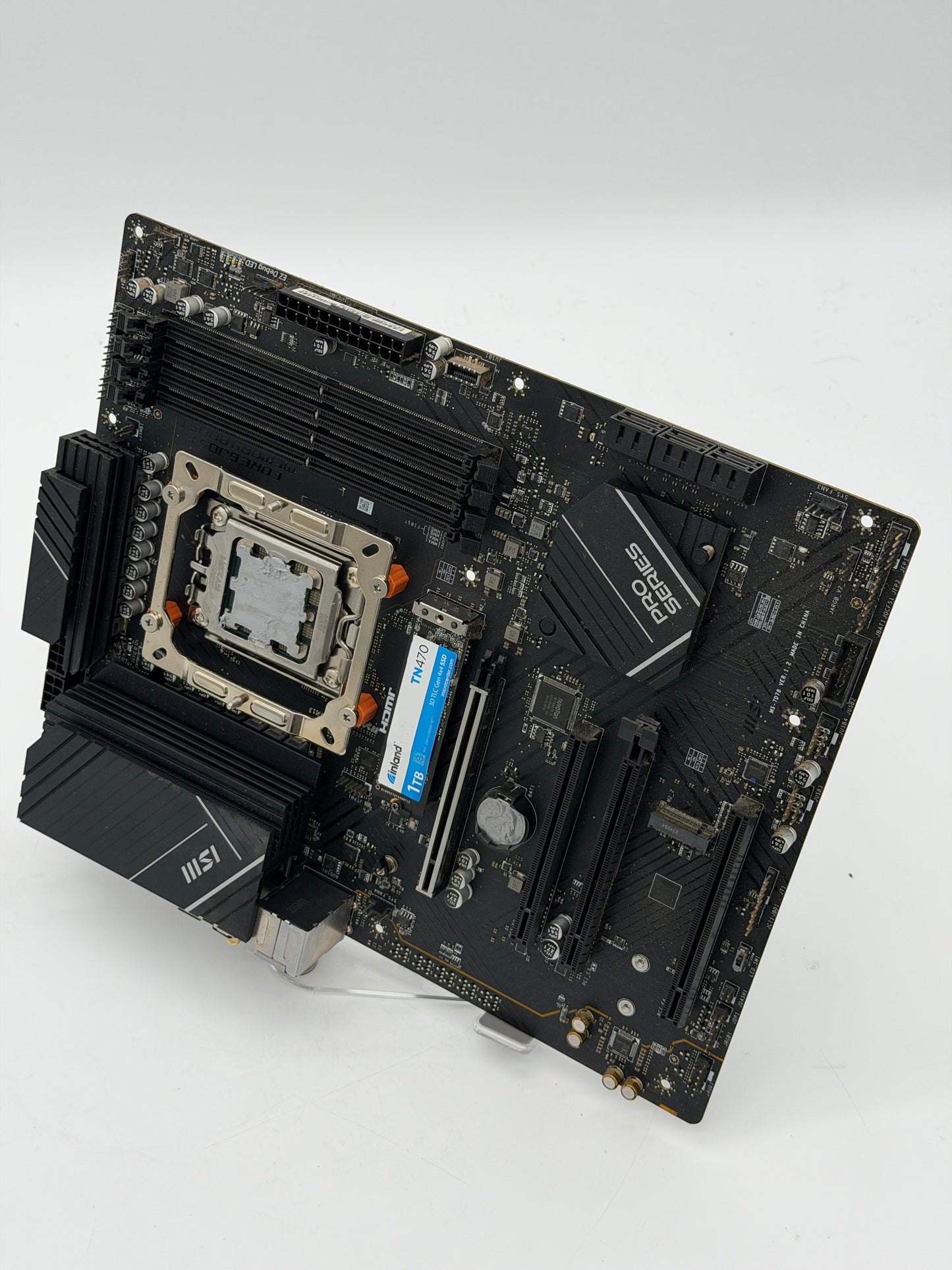 MSI PRO B650-P WIFI DDR5 AM5 ATX AMD Motherboard with AMD Ryzen 7 7700X CPU