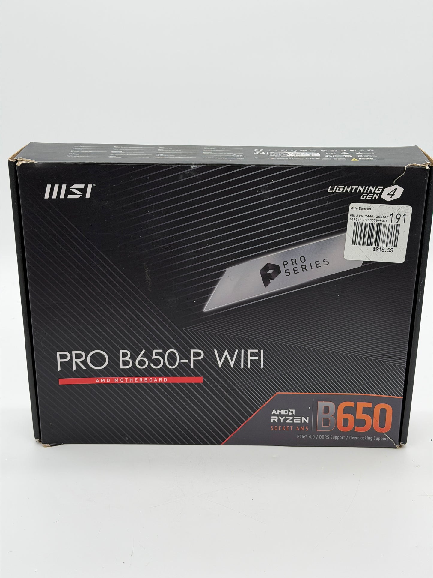 MSI PRO B650-P WIFI DDR5 AM5 ATX AMD Motherboard with AMD Ryzen 7 7700X CPU