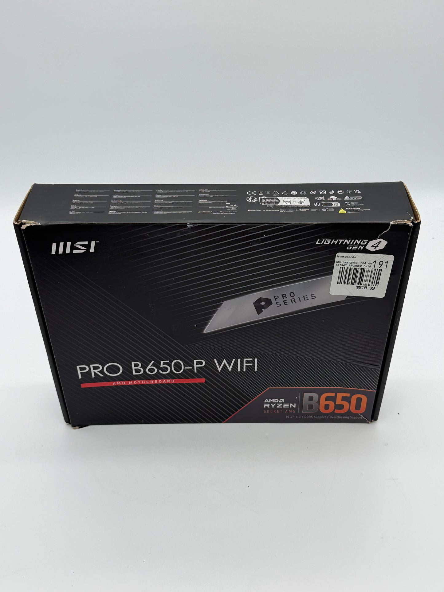 MSI PRO B650-P WIFI DDR5 AM5 ATX AMD Motherboard with AMD Ryzen 7 7700X CPU