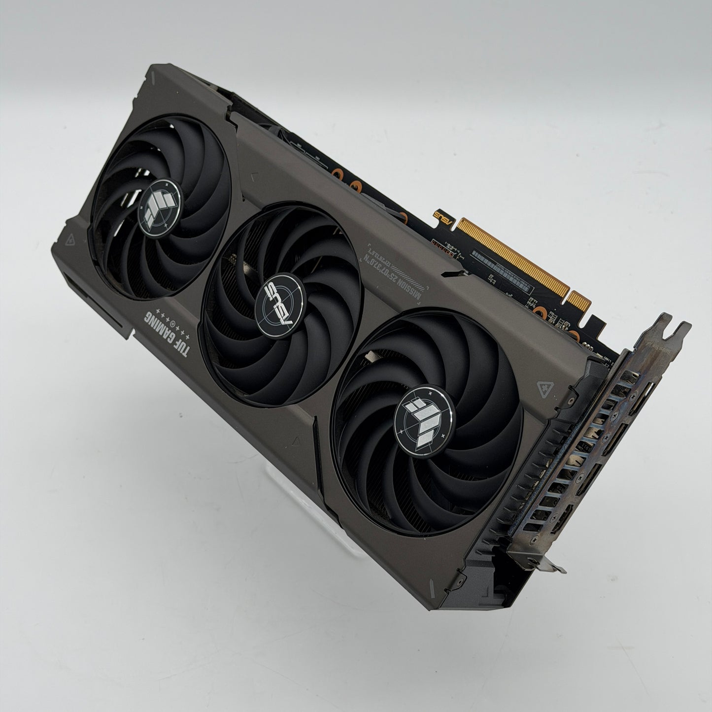 ASUS TUF GAMING Radeon RX 7800XT OC 16GB GDDR6
