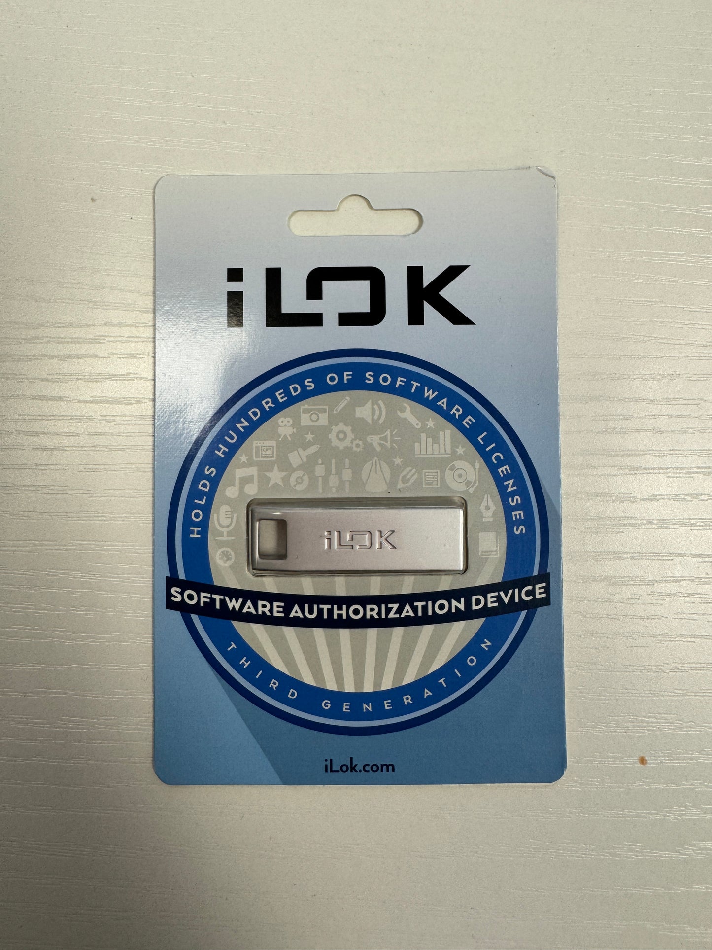 PACE iLok 3rd Generation USB-A Software Authorization Smart Key Dongle Silver
