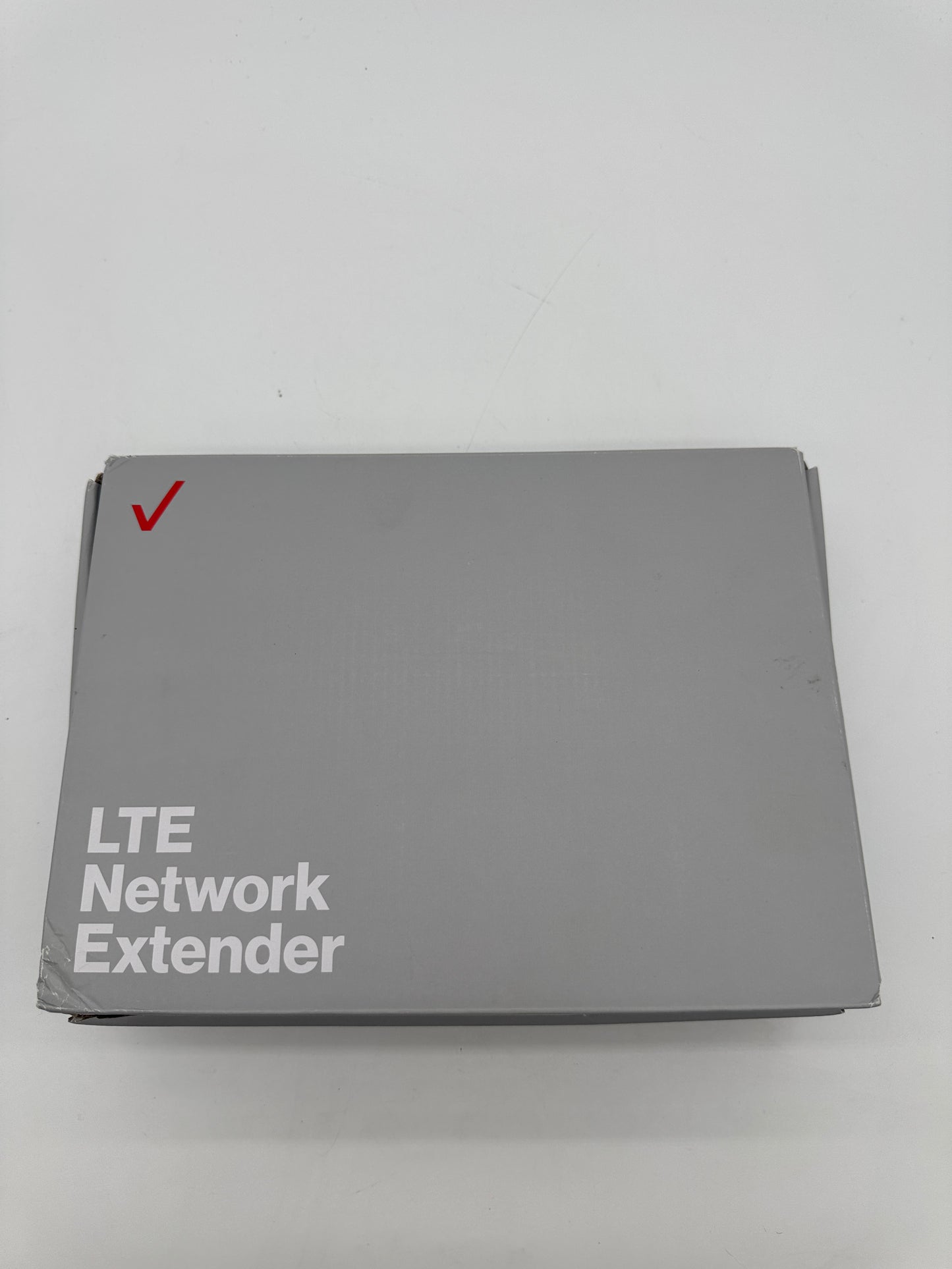 Verizon LTE Network Extender ASK-SFE116 Gray - Used With Box