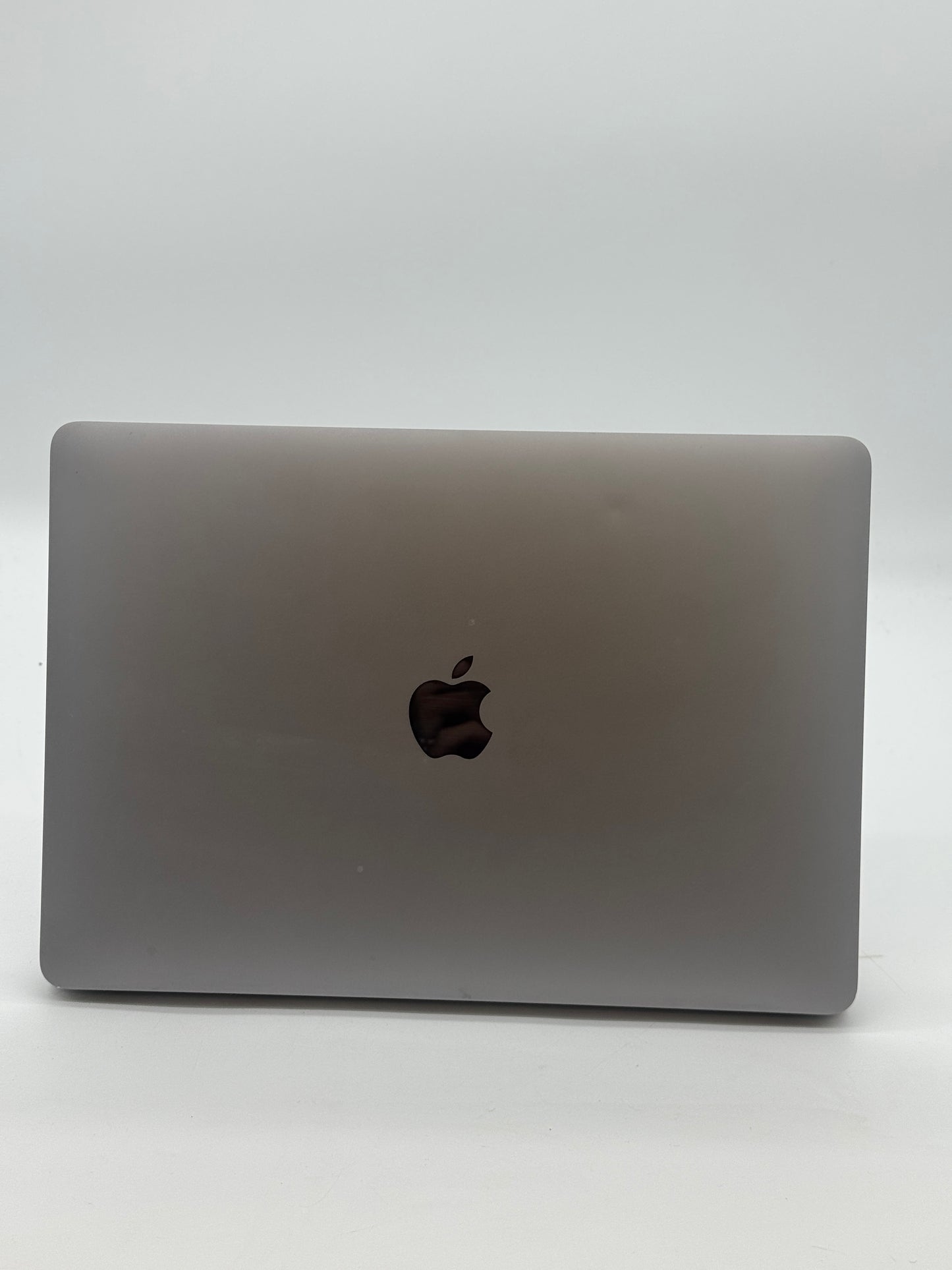 Apple MacBook Air 13" M1 A2337 2020 - Used - Space Gray