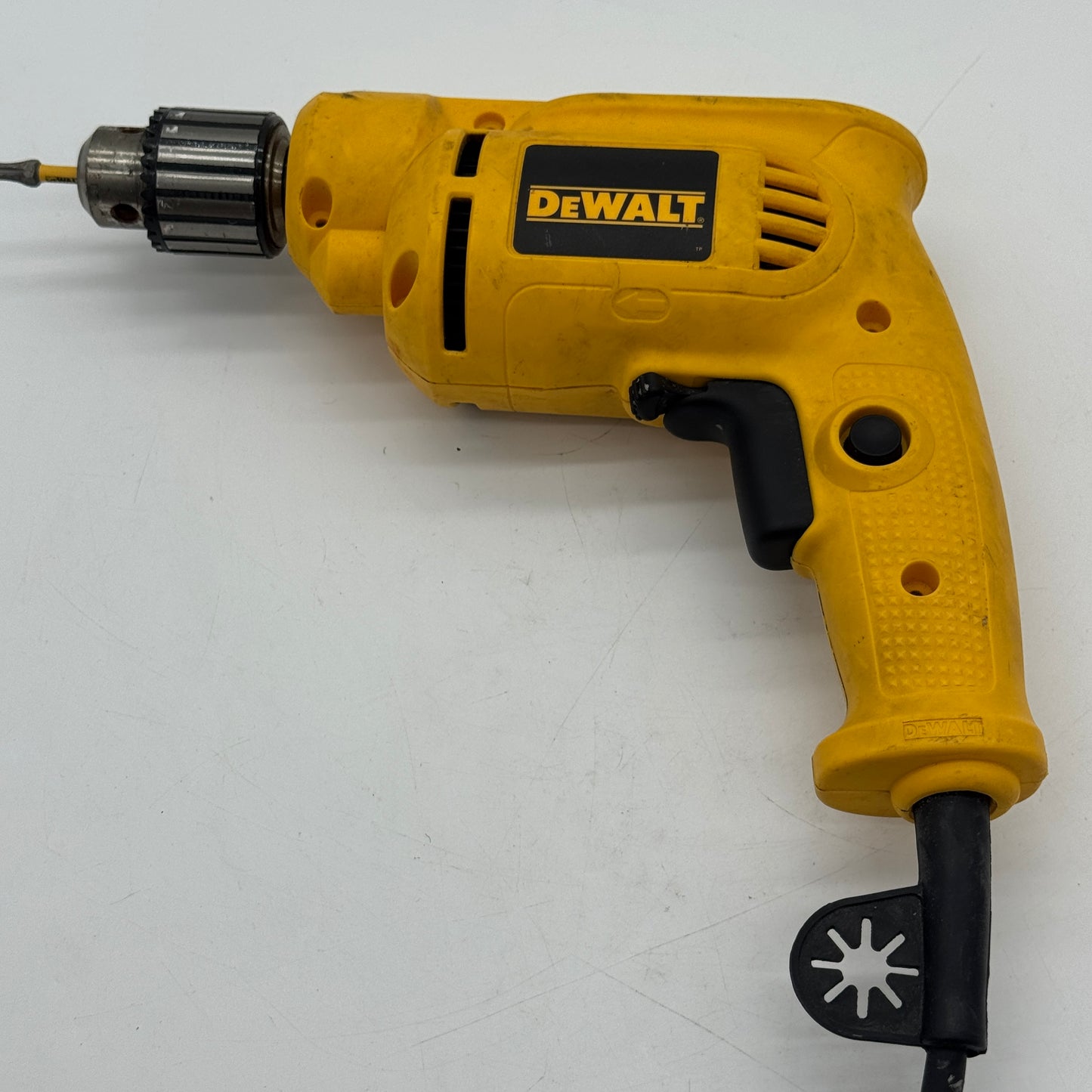 DeWalt DWE1014 3/8" Corded Rotary Drill 7A 115v - Used, Yellow