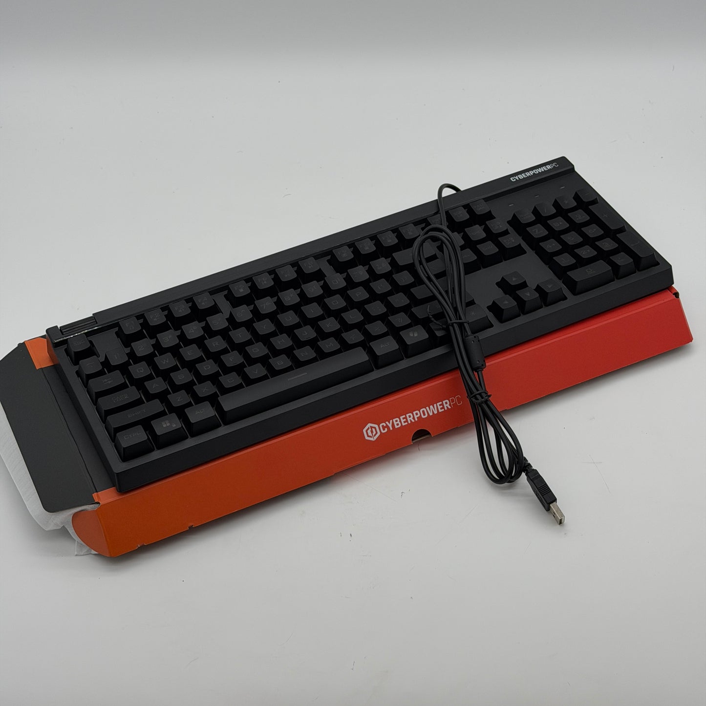 New Cyberpower Nohi 02 RGB Keyboard Black KB-161-104 For PC