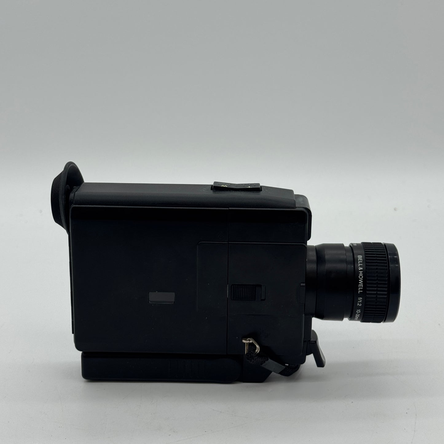 Bell & Howell T30 XL T30XL Super 8 Film Movie Camera - Used With Box - Black