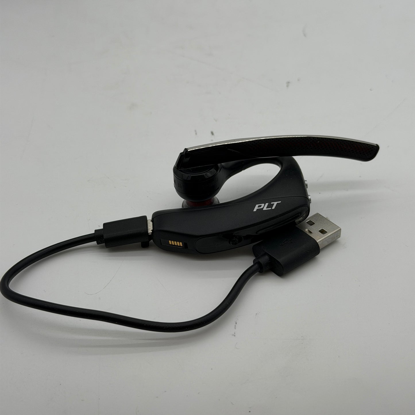 Plantronics Voyager 5200 Wireless Bluetooth Headset - Over The Ear