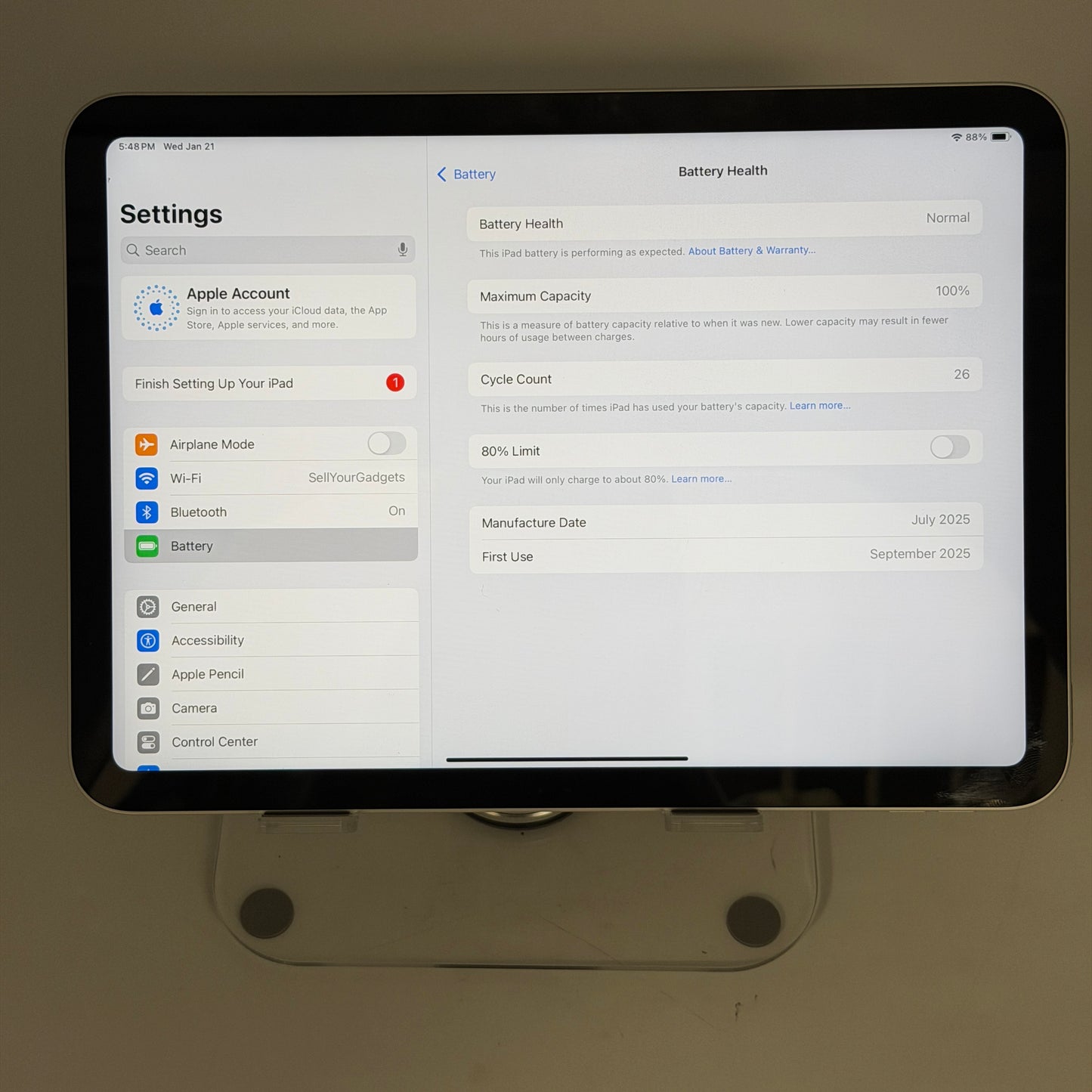 WiFi Only Apple iPad 11" (A16) 128GB Gray MD4A4LL/A Used - Great Condition 100%