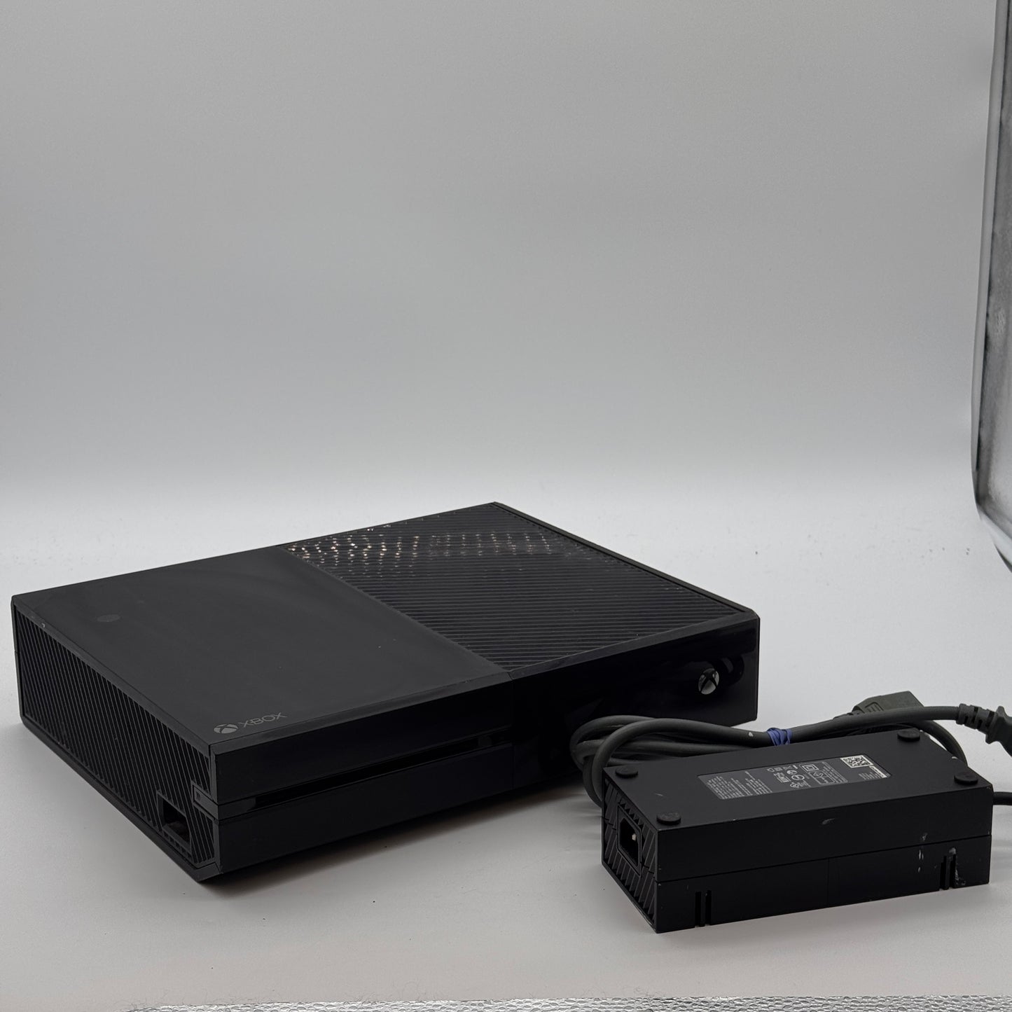Microsoft Xbox One (1540) 2013 Black Video Game Console