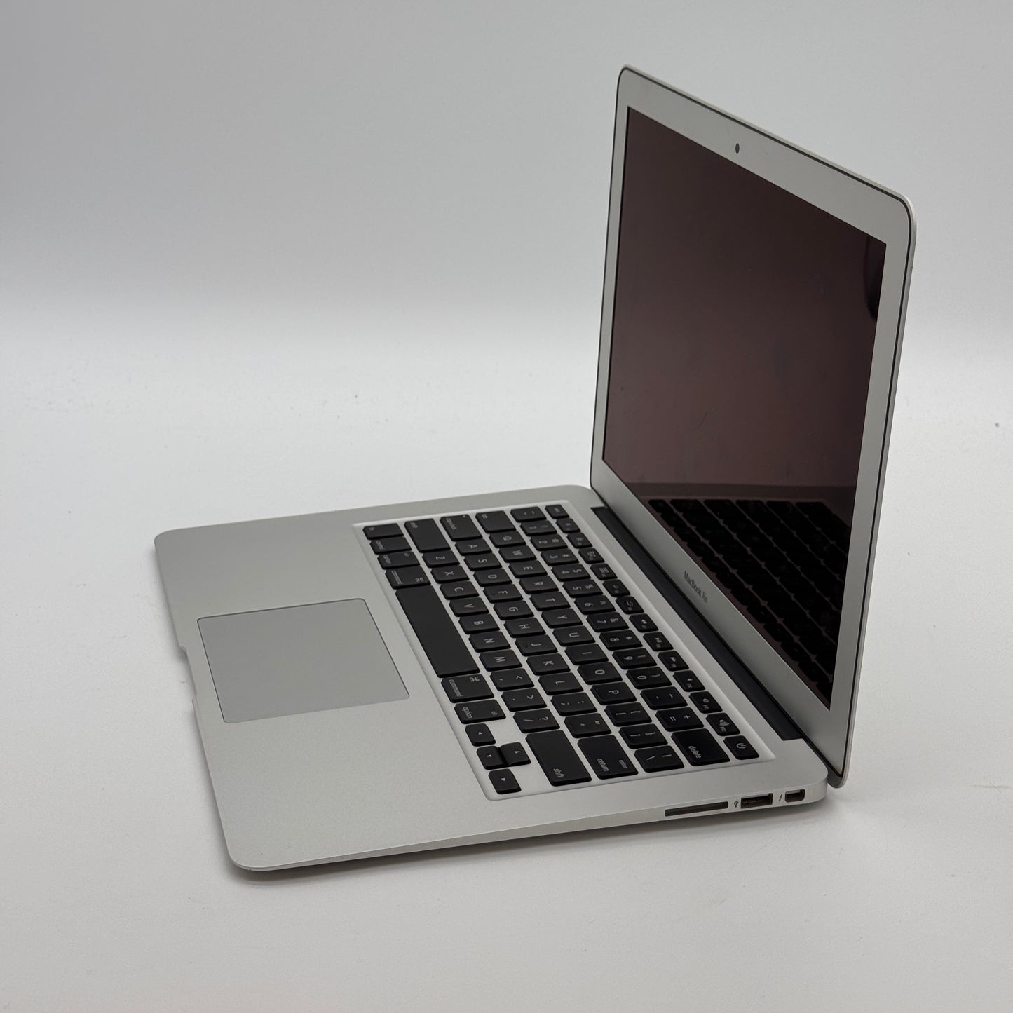 Apple MacBook Air 13" (A1466, Mid 2012) - Broken - Silver