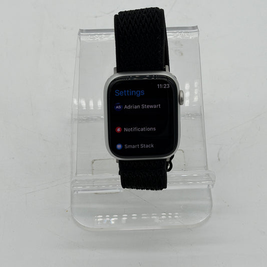 Apple Watch Series 9 45mm Silver Aluminum Case GPS + Cellular