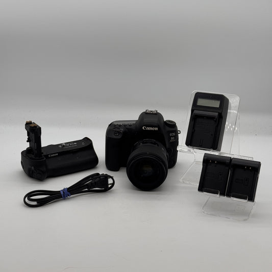 Canon EOS 5D Mark IV Digital Camera