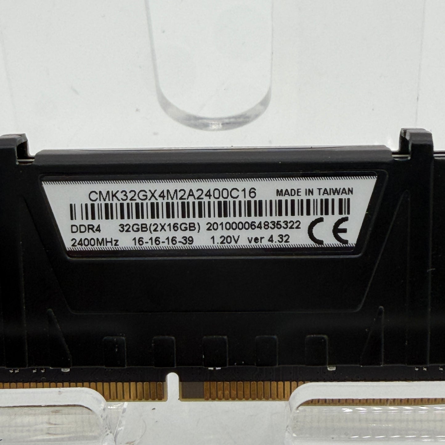 Corsair Vengeance LPX 32GB (2x16GB) DDR4-2400 Memory Ram DIMM CMK32GX4M2A2400C16