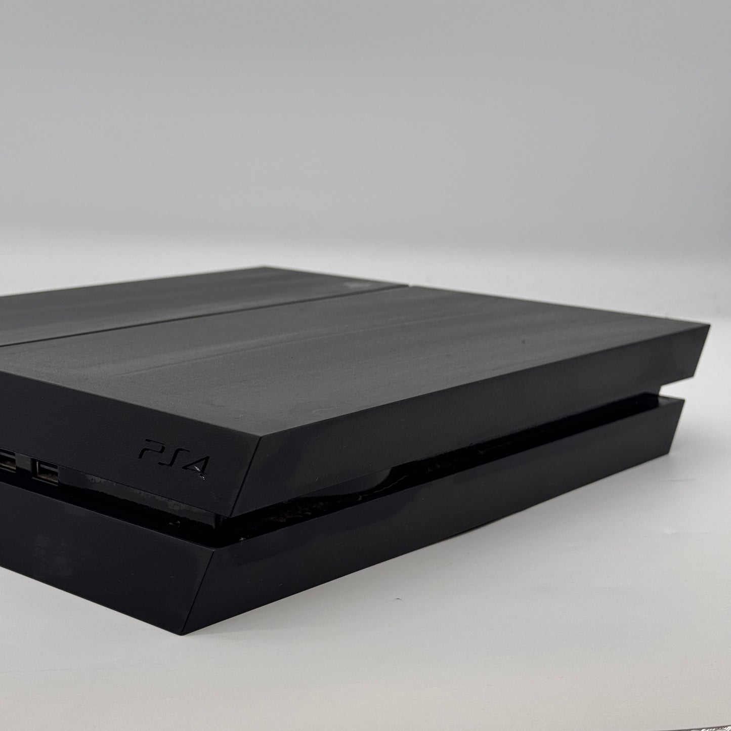 Sony PlayStation 4 CUH-1215A 500GB Black Video Game Console