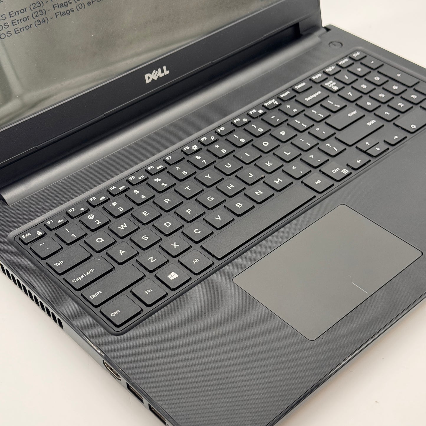 Dell Inspiron 15 3567 15-inch Core i3 2.40GHz 6GB RAM Black