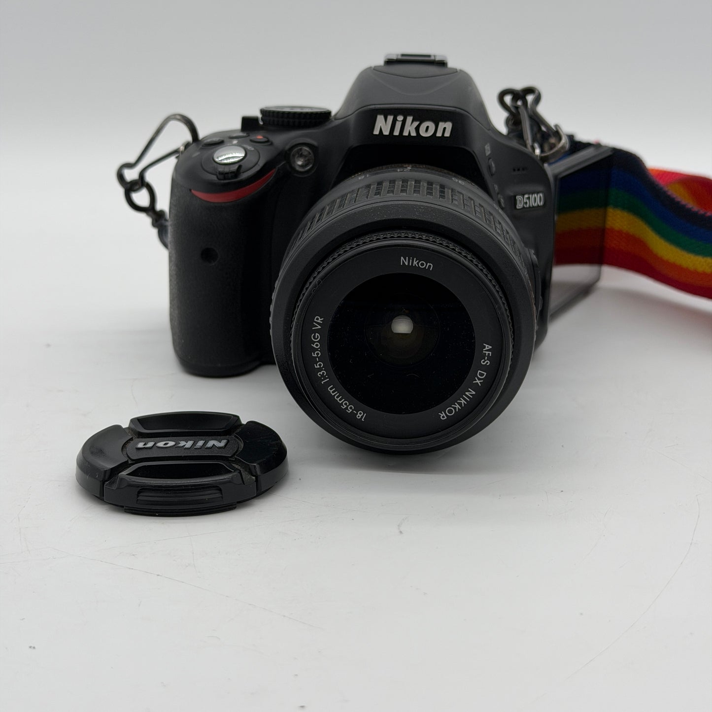 Nikon D5100 16.2MP Digital SLR Camera AF-S 18-55 f/3.5-5.6 Lens/H176