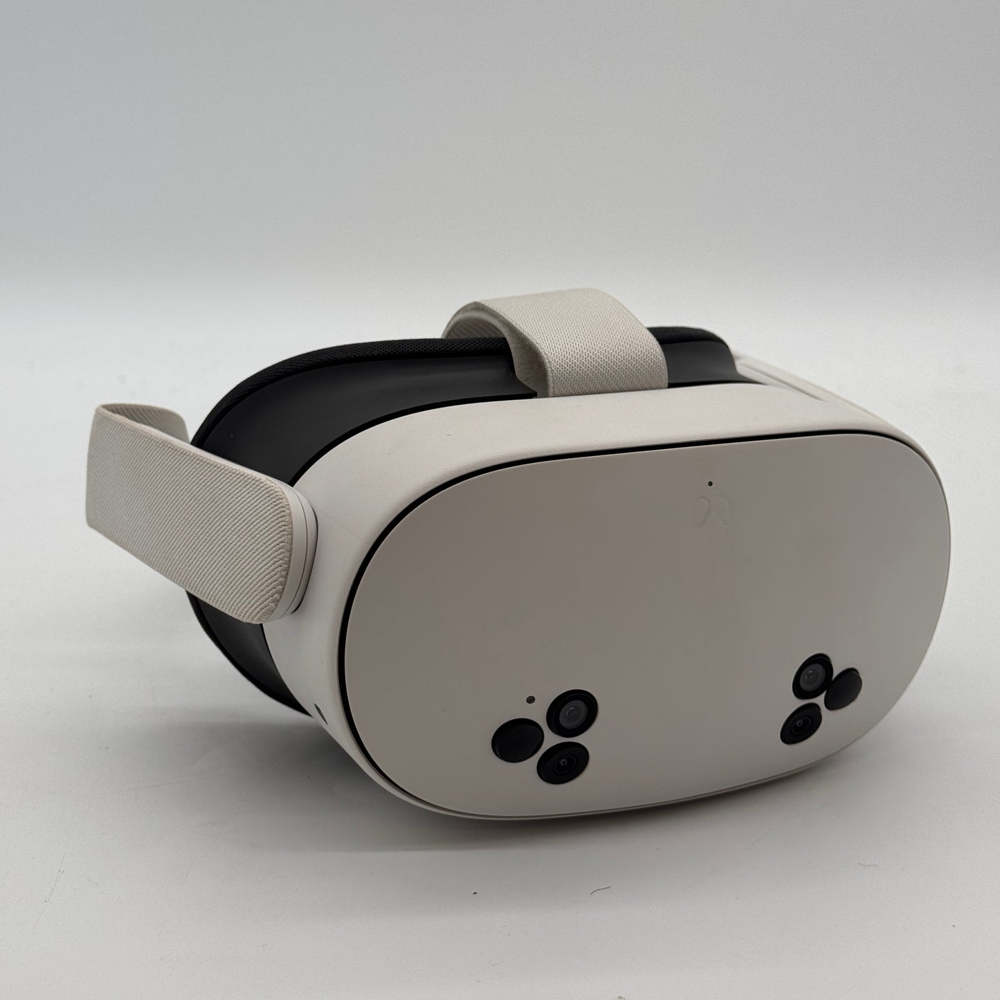 Meta Quest 3S 128GB VR Headset Lightly Used W/ Controllers &amp; Charger