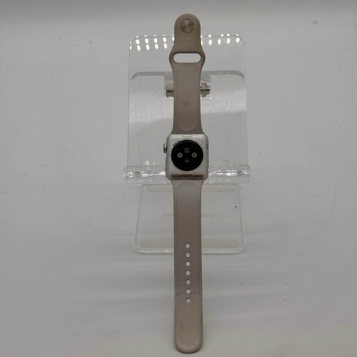 Apple Watch Series 3 38mm Silver Aluminum  (GPS ONLY)