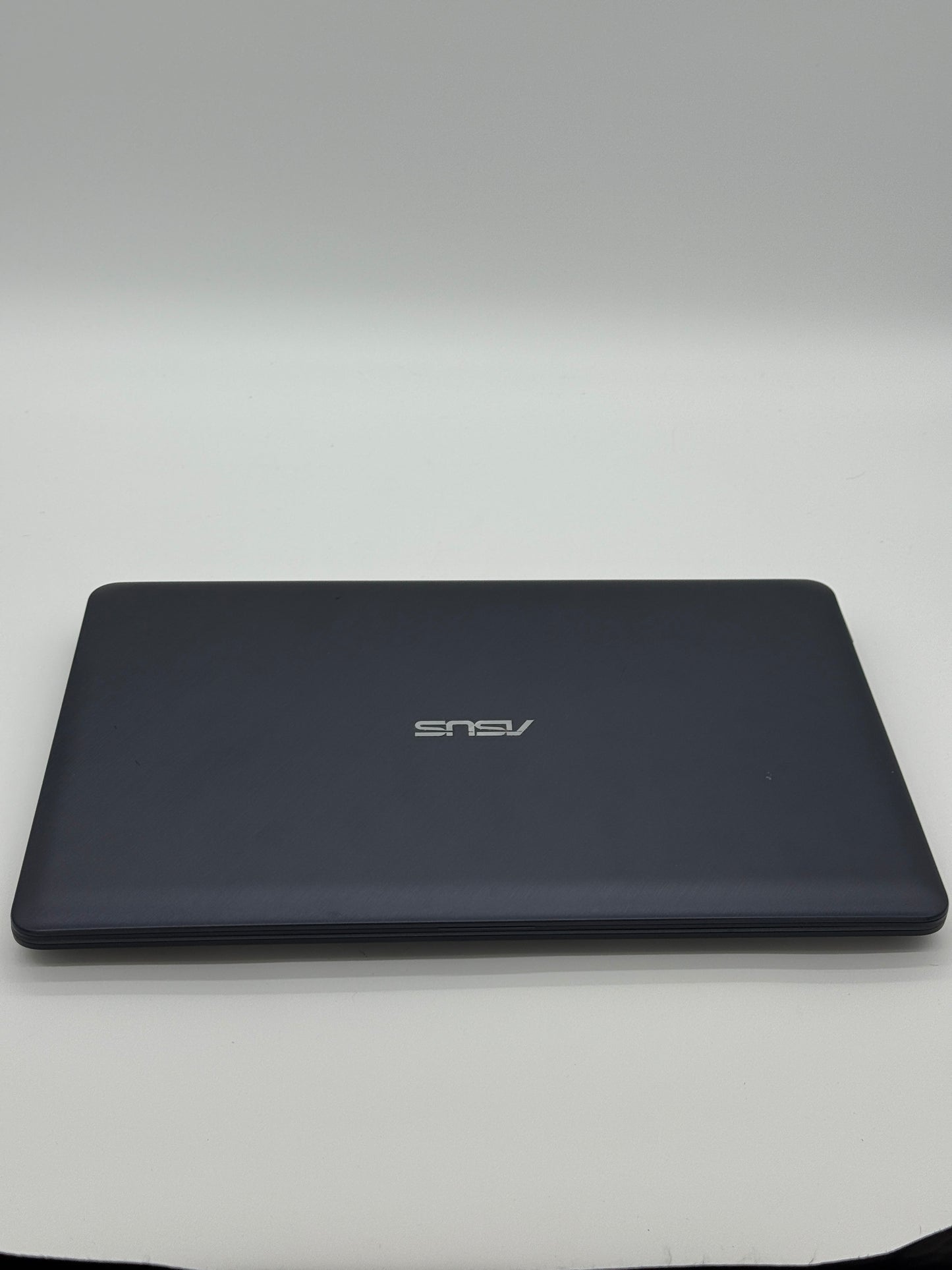Asus R543M 15" Laptop - Intel Celeron, 4GB RAM, 1TB HDD, Blue, Used