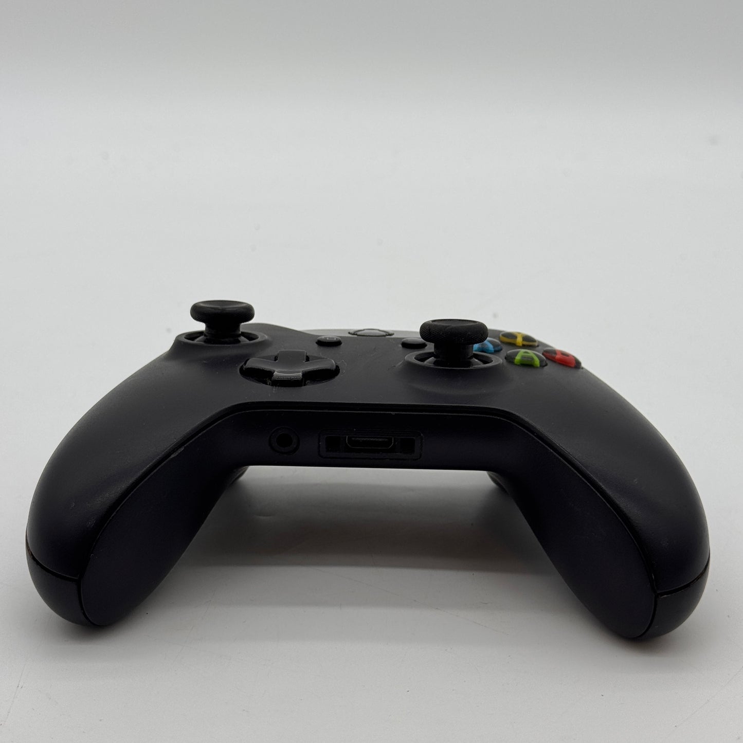 Microsoft Xbox One S Wireless Controller - Black (Broken, Left Joystick Drift)