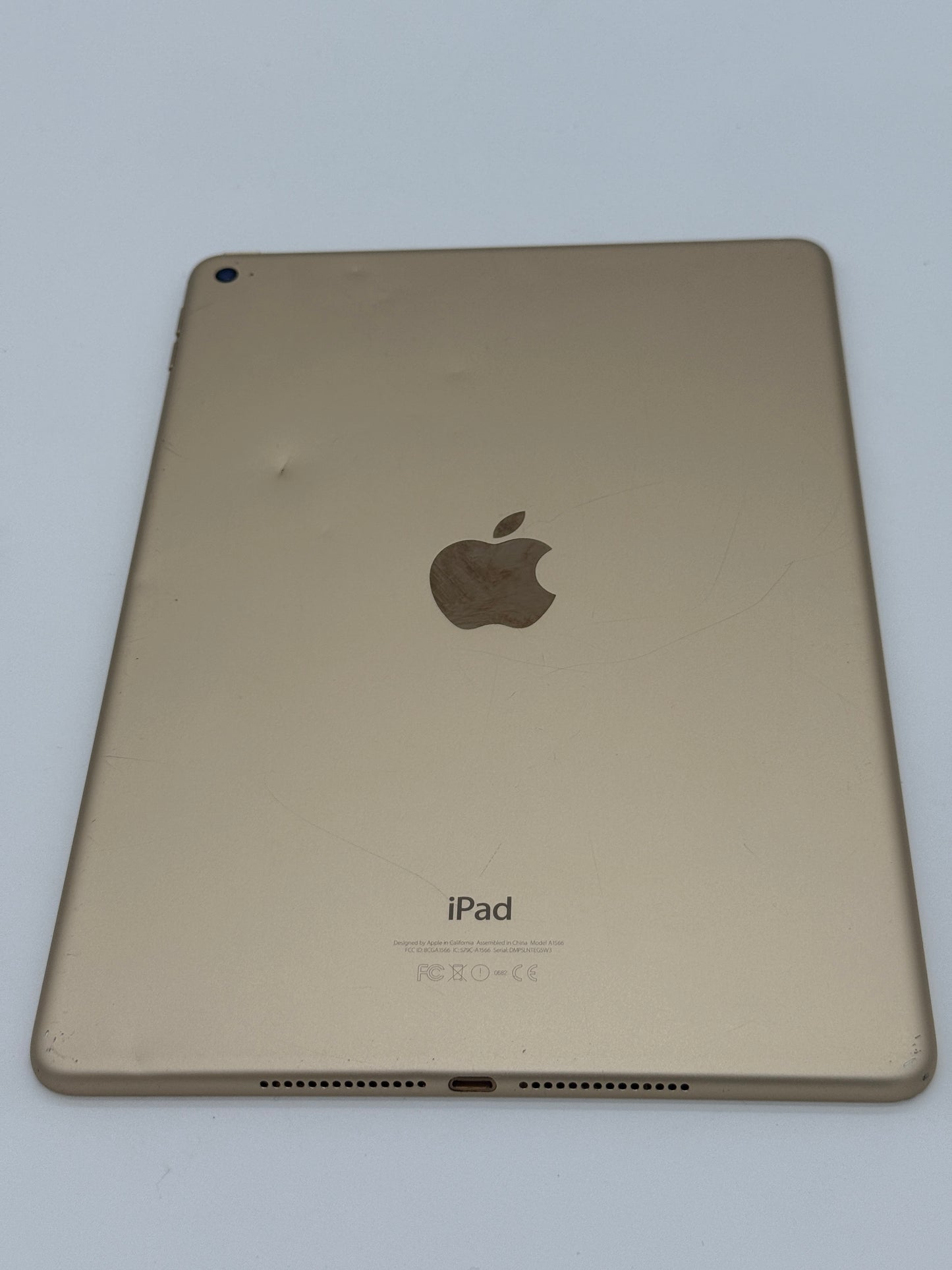 Apple iPad Air (2nd Gen) A1566 - Rose Gold - 128GB Broken -