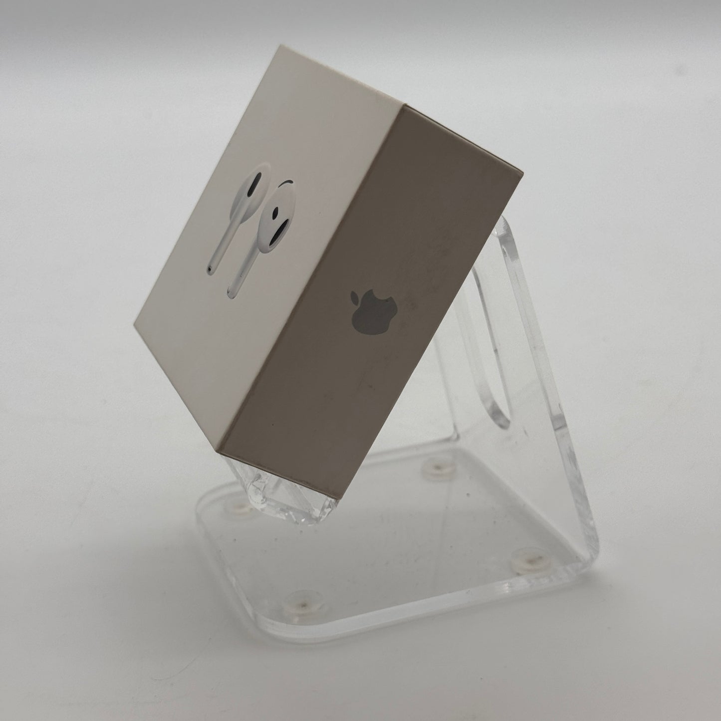 Apple AirPods (4th Gen) Complete Set A3058 A3050 A3053 - White - New In Box