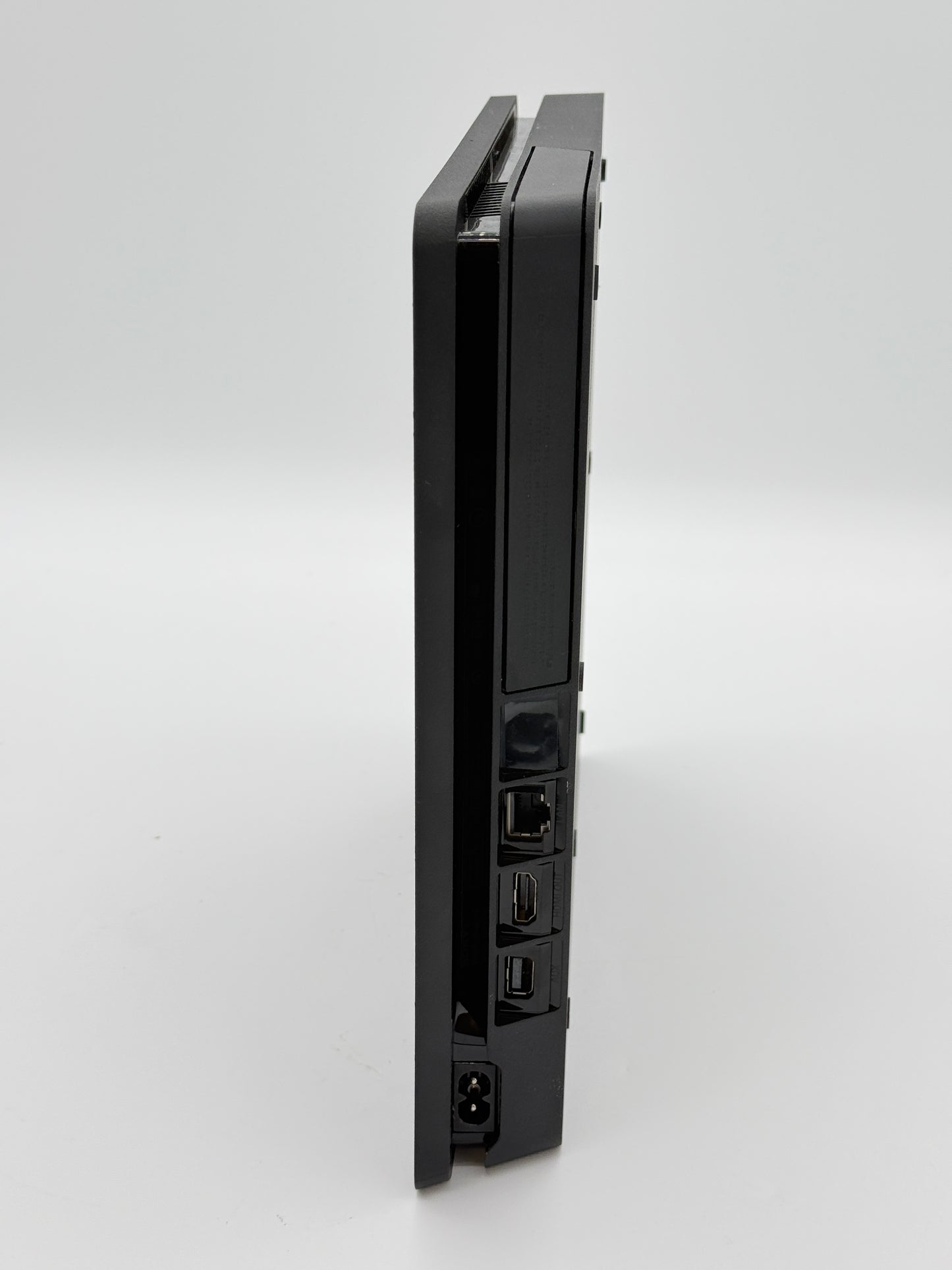 Sony CUH-2215B PS4 Slim 1TB