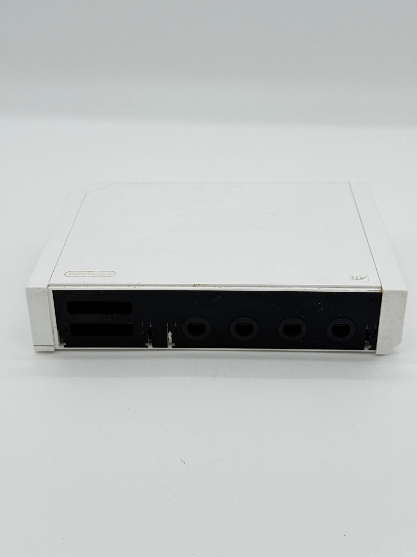 Nintendo Wii (RVL-001) 2006 - White Video Game System with Controller