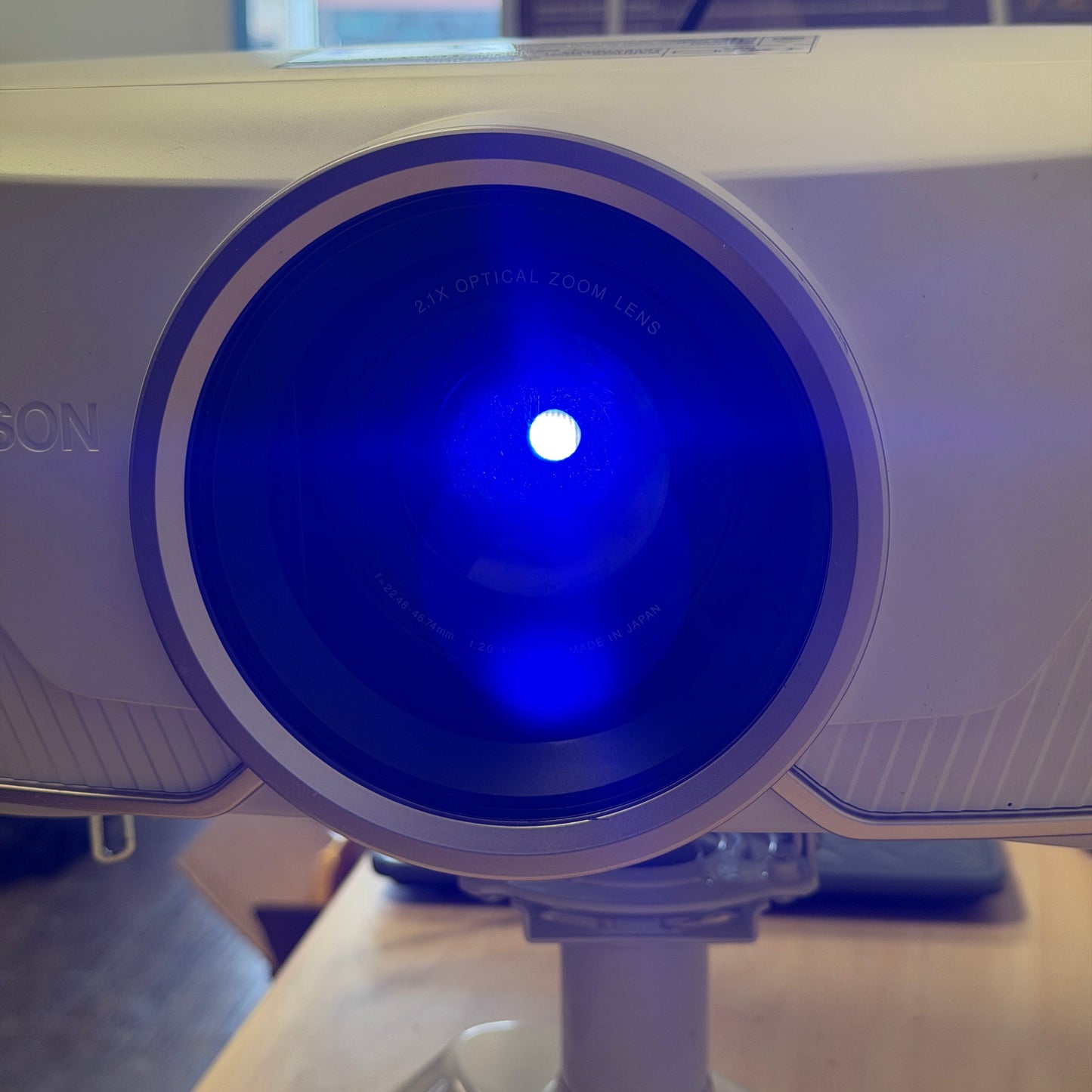 Epson Home Cinema 5050UB 4K PRO-UHD 3-Chip HDR Projector (Broken)