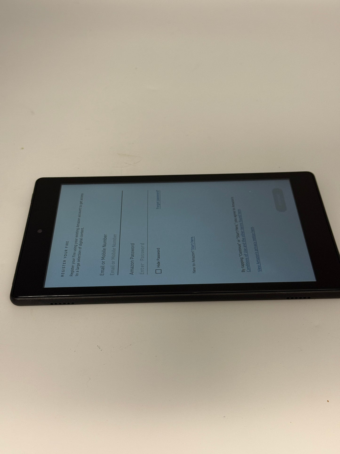 Amazon Fire HD 8 (8th Gen) Tablet - 16GB, WiFi, Unlocked - Excellent Condition