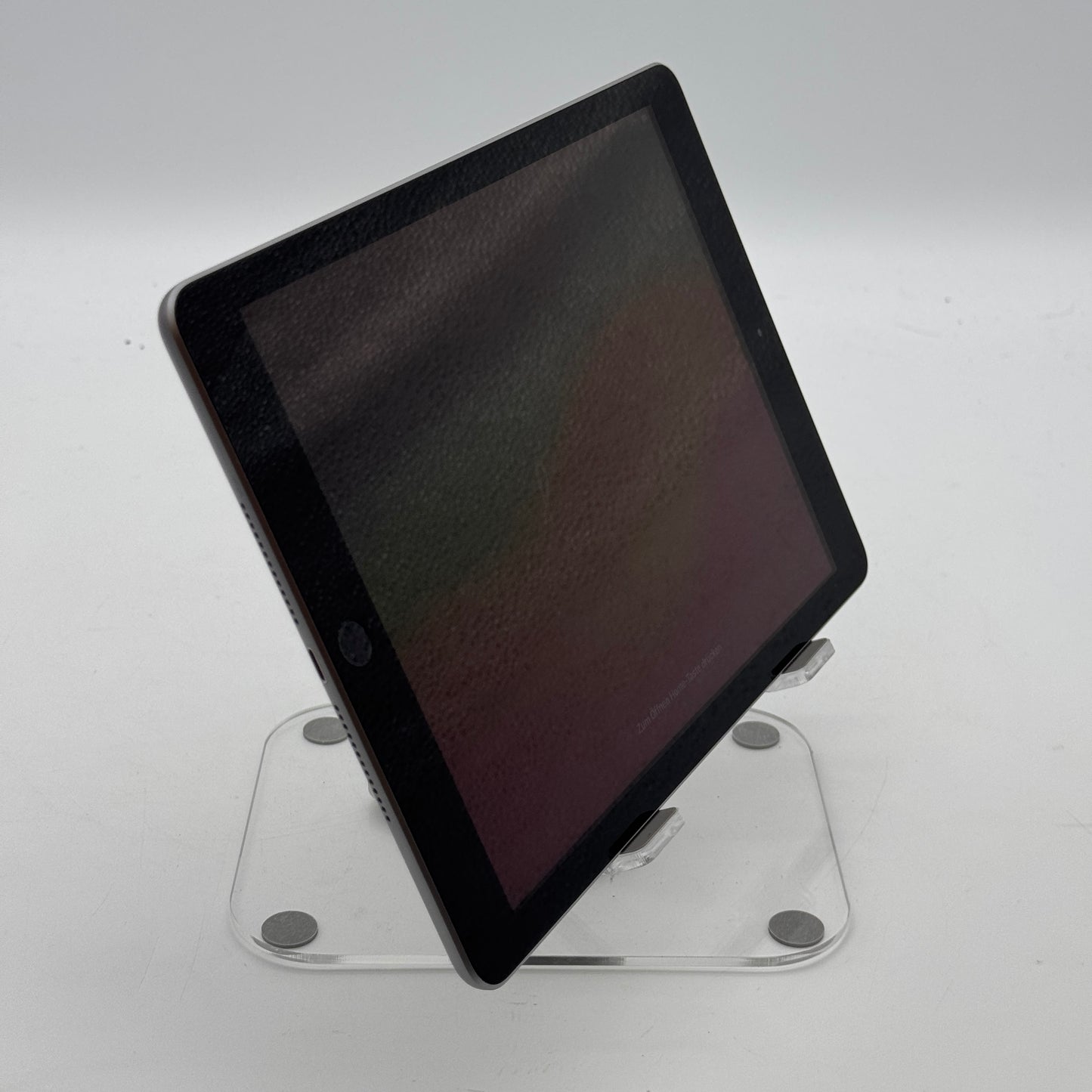 Apple iPad 6th Gen A1893 9.7in 128GB Wi-Fi Space Gray