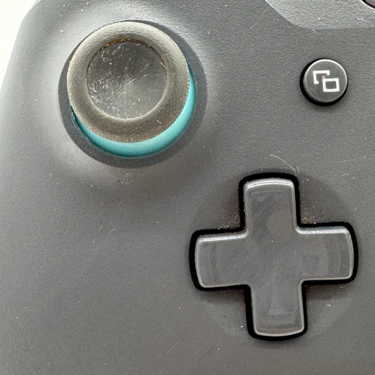 Microsoft Xbox One S Wireless Controller - Multi-Colored (Broken)