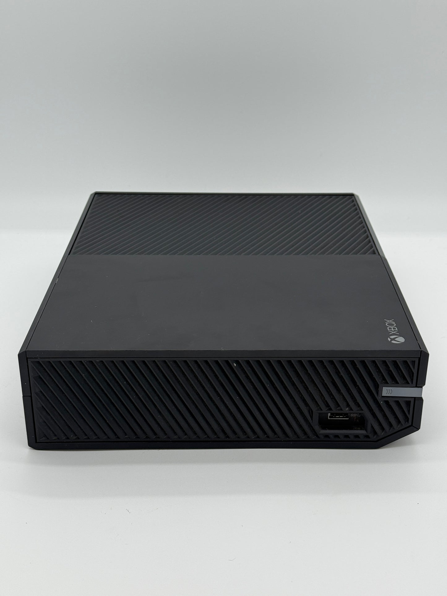 Microsoft Xbox One 2013 (Model: 1540) 500GB Video Game System - Black
