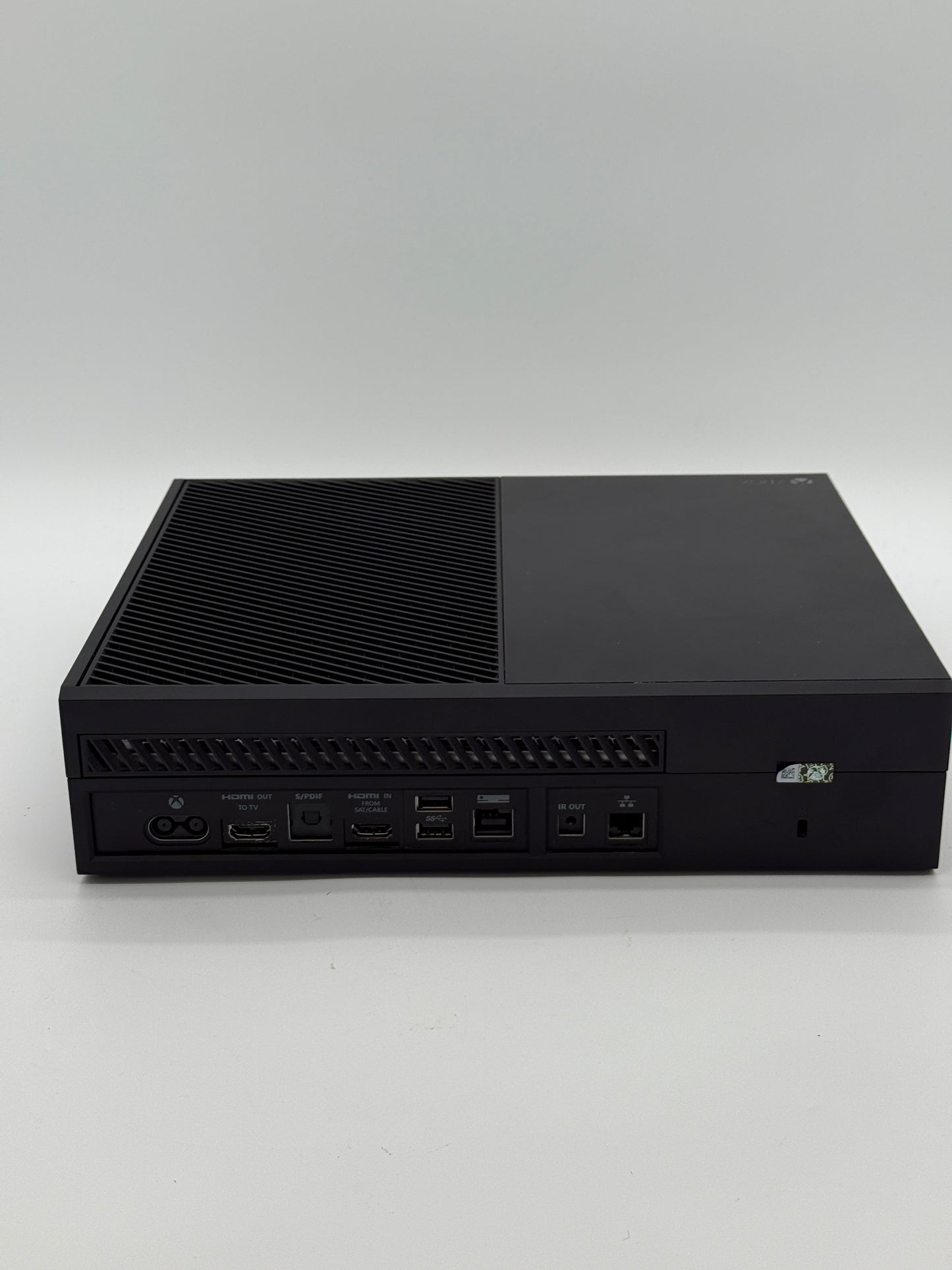 Microsoft Xbox One 2013 (Model: 1540) 500GB Video Game System - Black